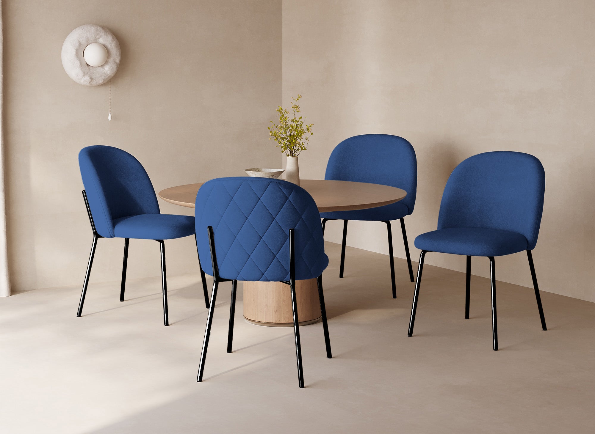 Lot de 2 chaises design en velours bleu pieds noirs KENNETH