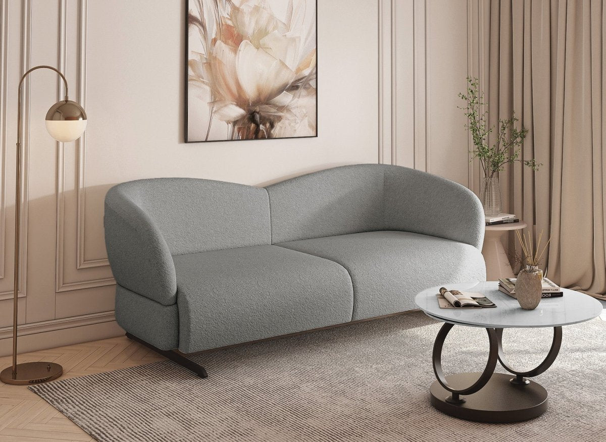 Canapé fixe 3 places en tissu effet peau de mouton gris clair LEXIE - DécoInParis