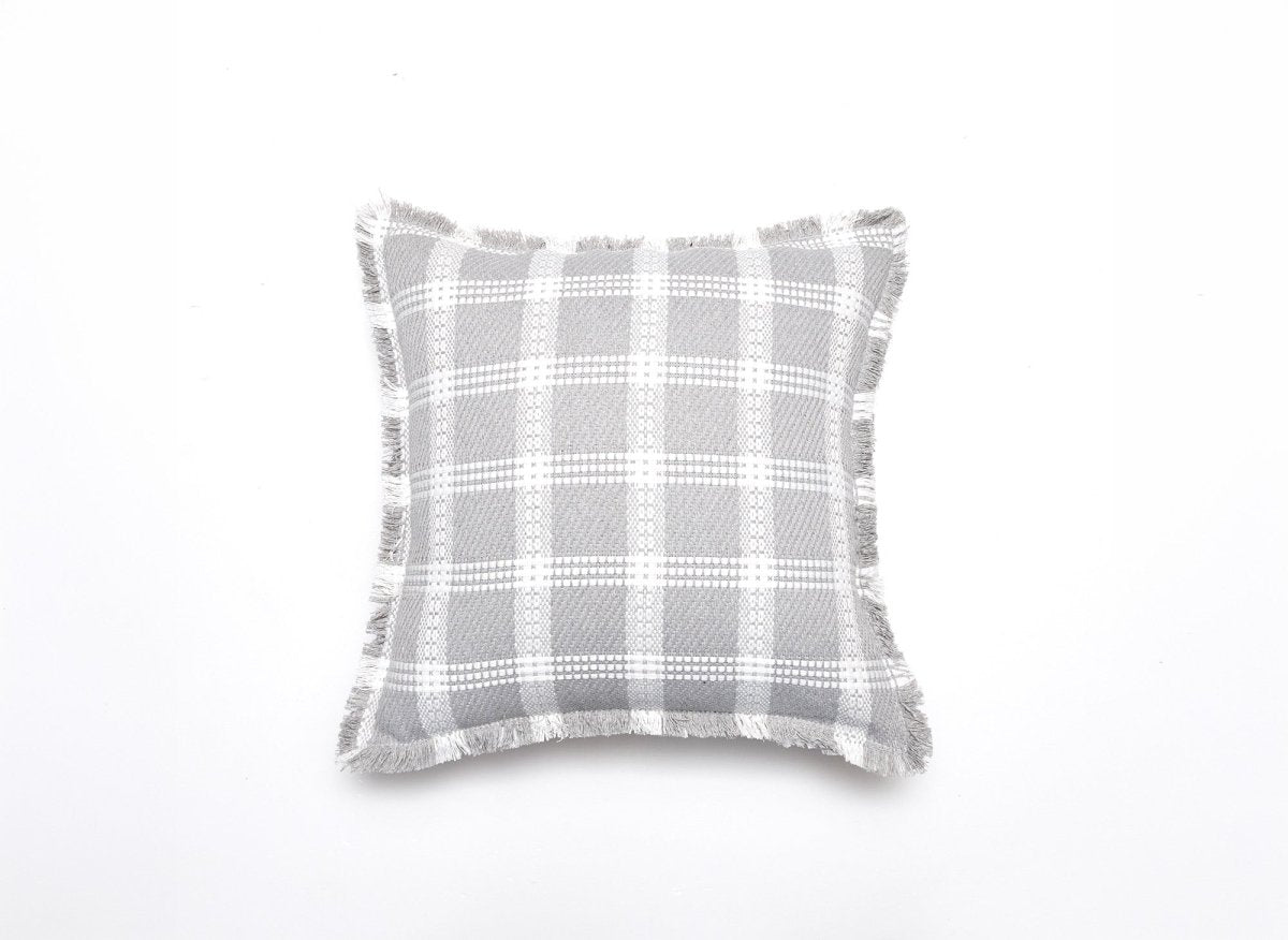 Coussin blanc et gris à carreaux 45x45 cm WARMY - DécoInParis