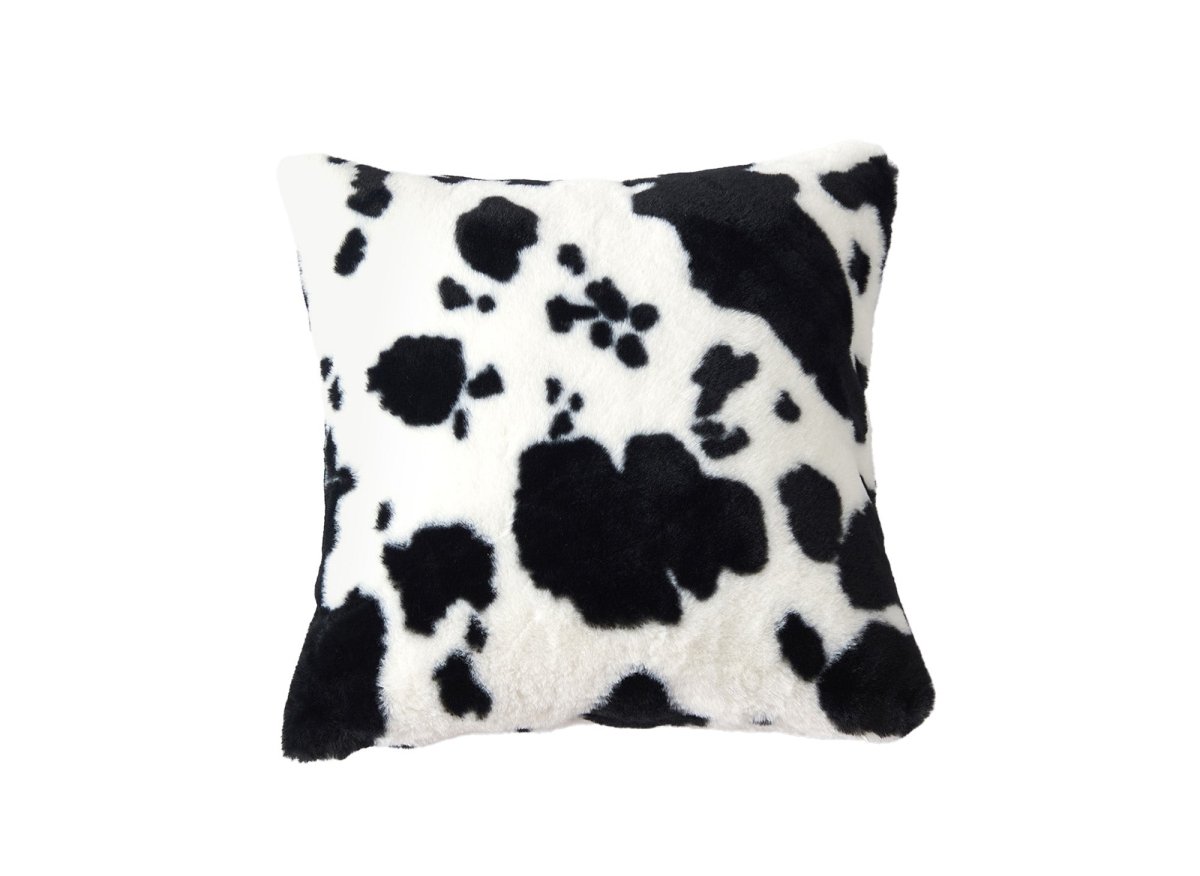 Coussin carré 45x45 cm en tissu poils effet peau de vache noir et blanc SAKINA - DécoInParis