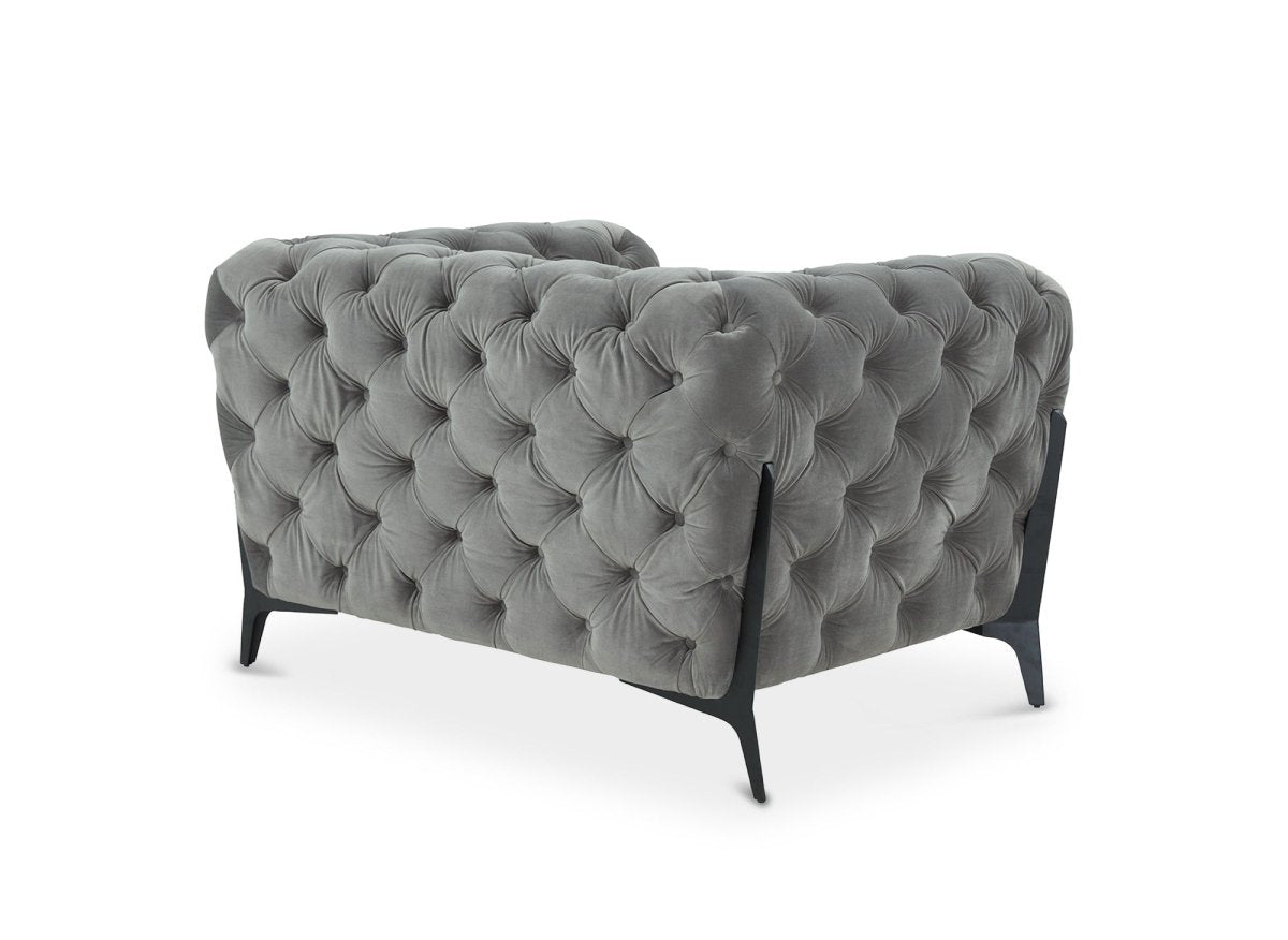 Fauteuil capitonné chesterfield velours gris CARMEN - DécoInParis