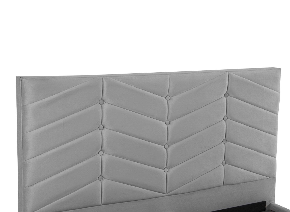 Lit avec sommier relevable et coffre en velours gris 180x200 cm PALMA - DécoInParis