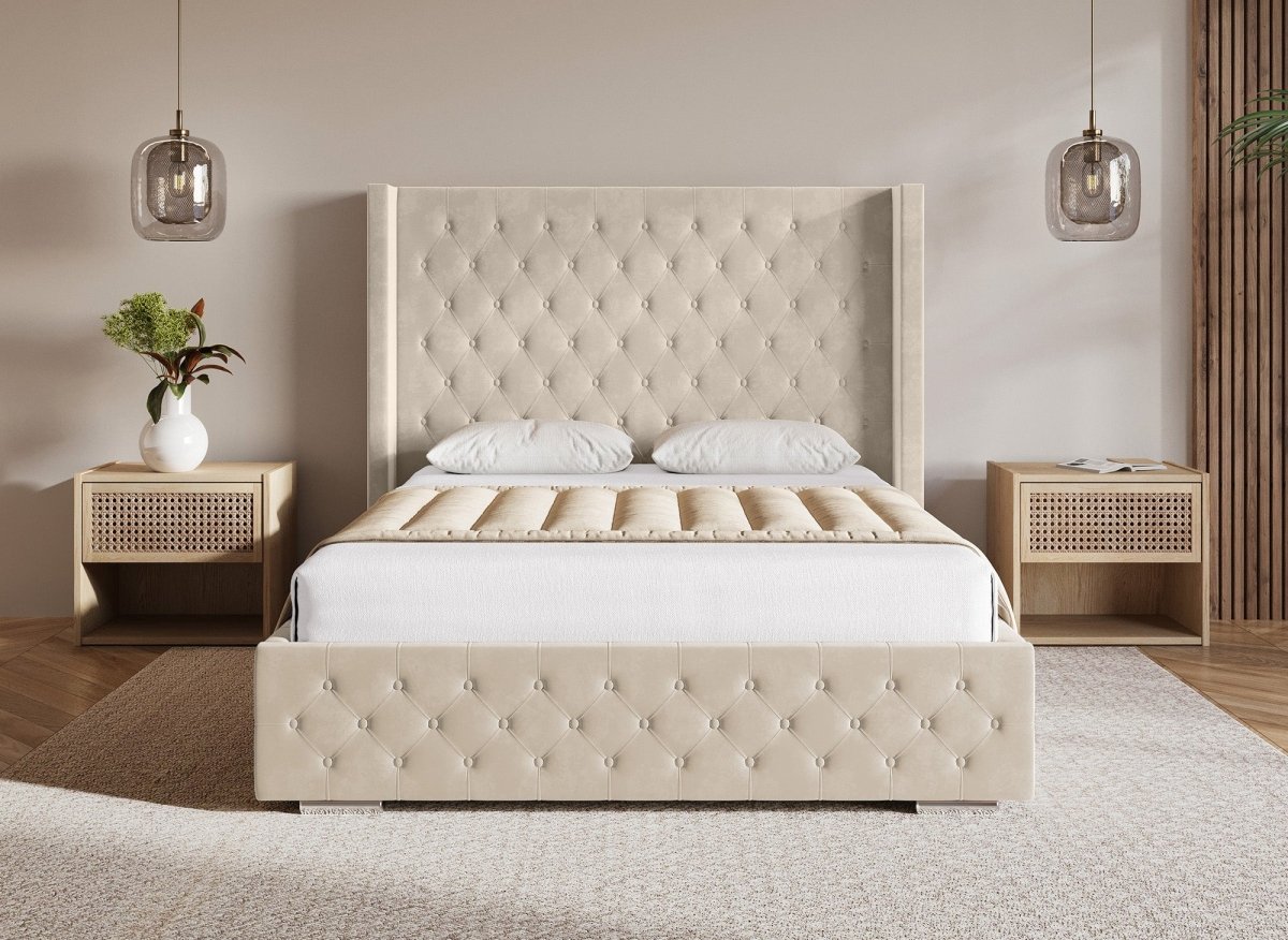 Lit coffre en velours beige 160X200 cm PERLA - DécoInParis