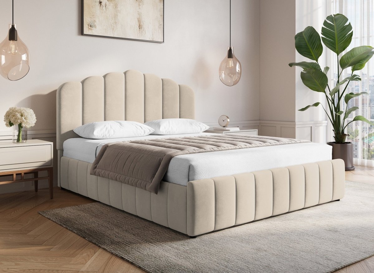 Lit coffre en velours beige 180x200 cm ELVIRA - DécoInParis
