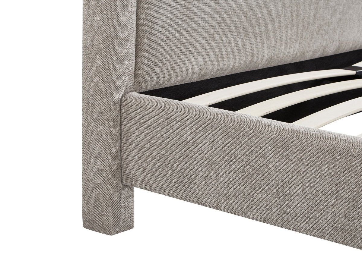 Lit double en tissu doux taupe 180 x200 cm ANELA - DécoInParis