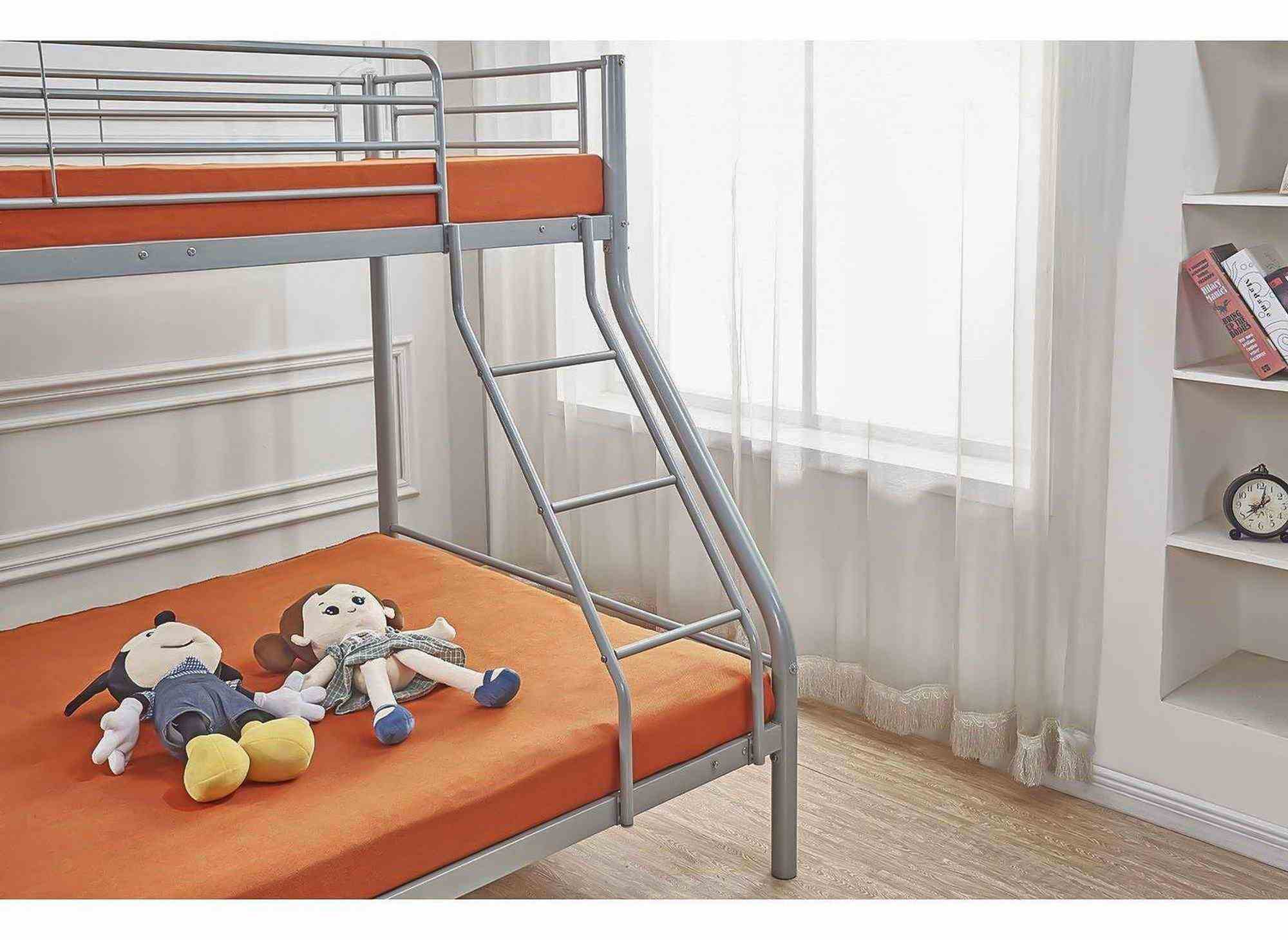 Lit superposé 3 places en métal gris 90 x 190 cm et 140 x 190 cm TRINITY