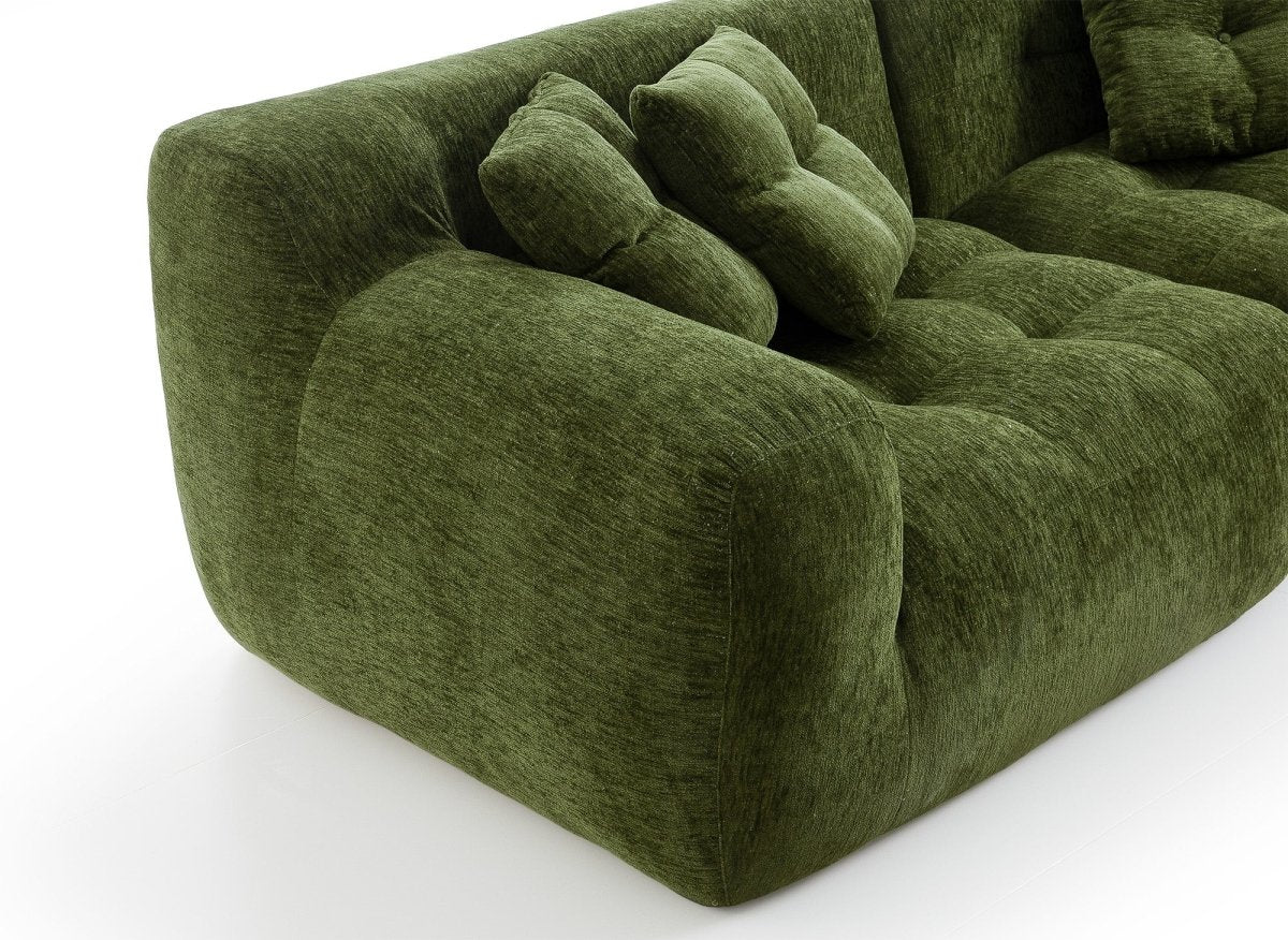 Canapé droit 3 places en velours texturé vert olive TANINA - DécoInParis