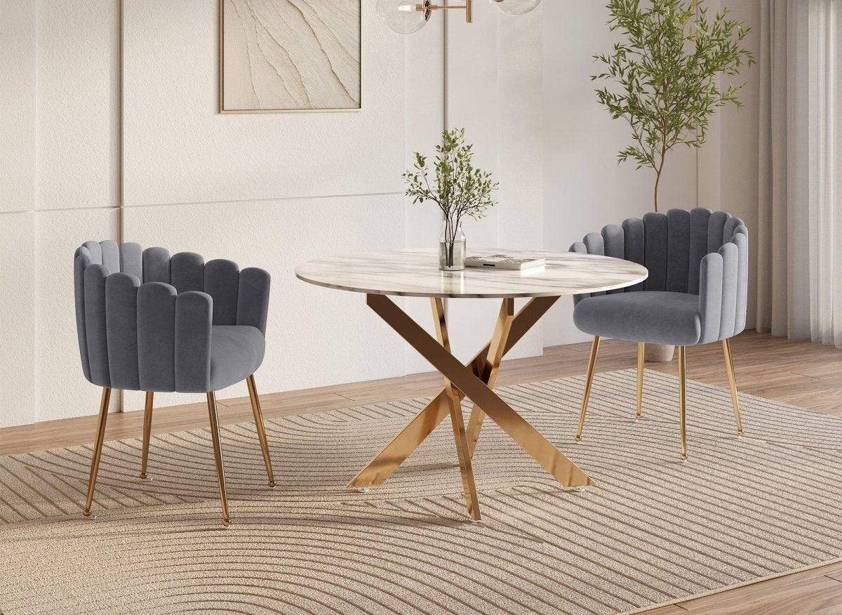 Chaise en velours gris pieds en métal doré HAYDEN - DécoInParis