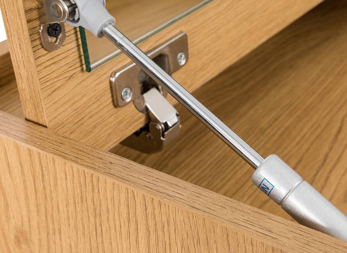 Commode 5 tiroirs avec coiffeuse en bois couleur chêne SACHA - DécoInParis