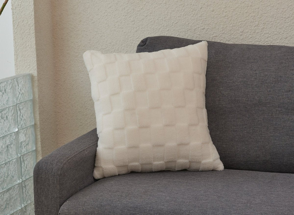 Coussin écrue à motifs carrés 45x45 cm PARME - DécoInParis