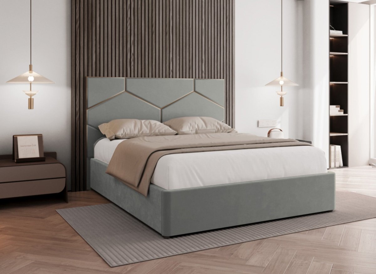 Lit coffre avec tête de lit design en velours gris LARA 140 x 190 cm - DécoInParis