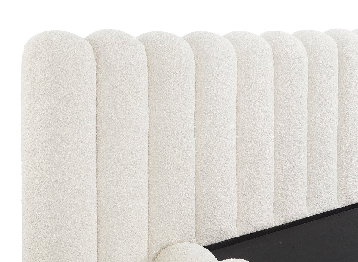 Lit coffre en tissu bouclette beige 180x200 cm GRETA - DécoInParis