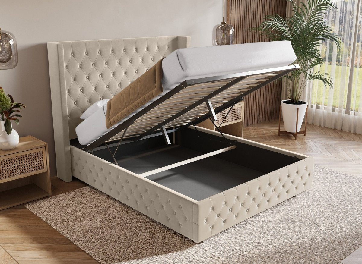 Lit coffre en velours beige 140X190 cm PERLA - DécoInParis