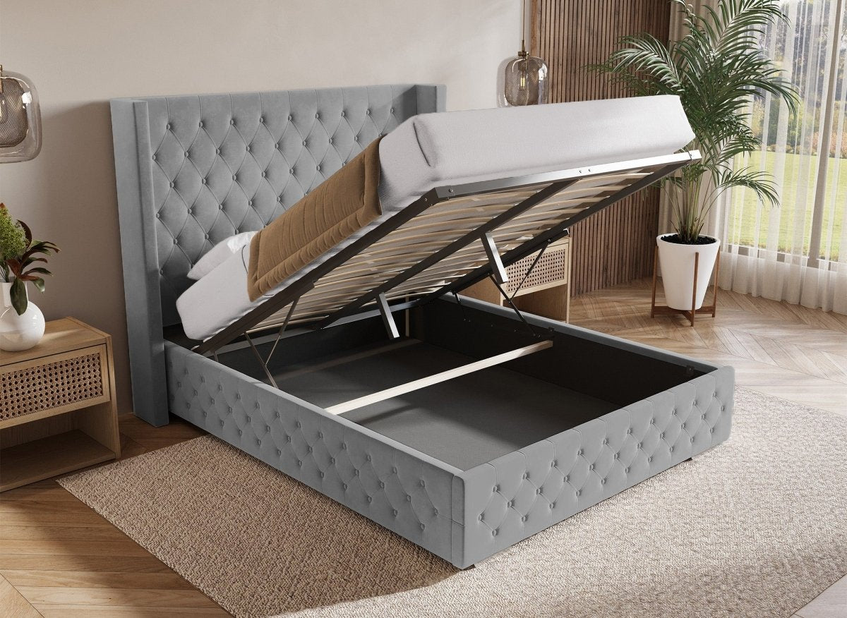 Lit coffre en velours gris 140X190 cm PERLA - DécoInParis